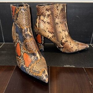 Snake print ankle booties  - Bamboo Bellflower, Size 9